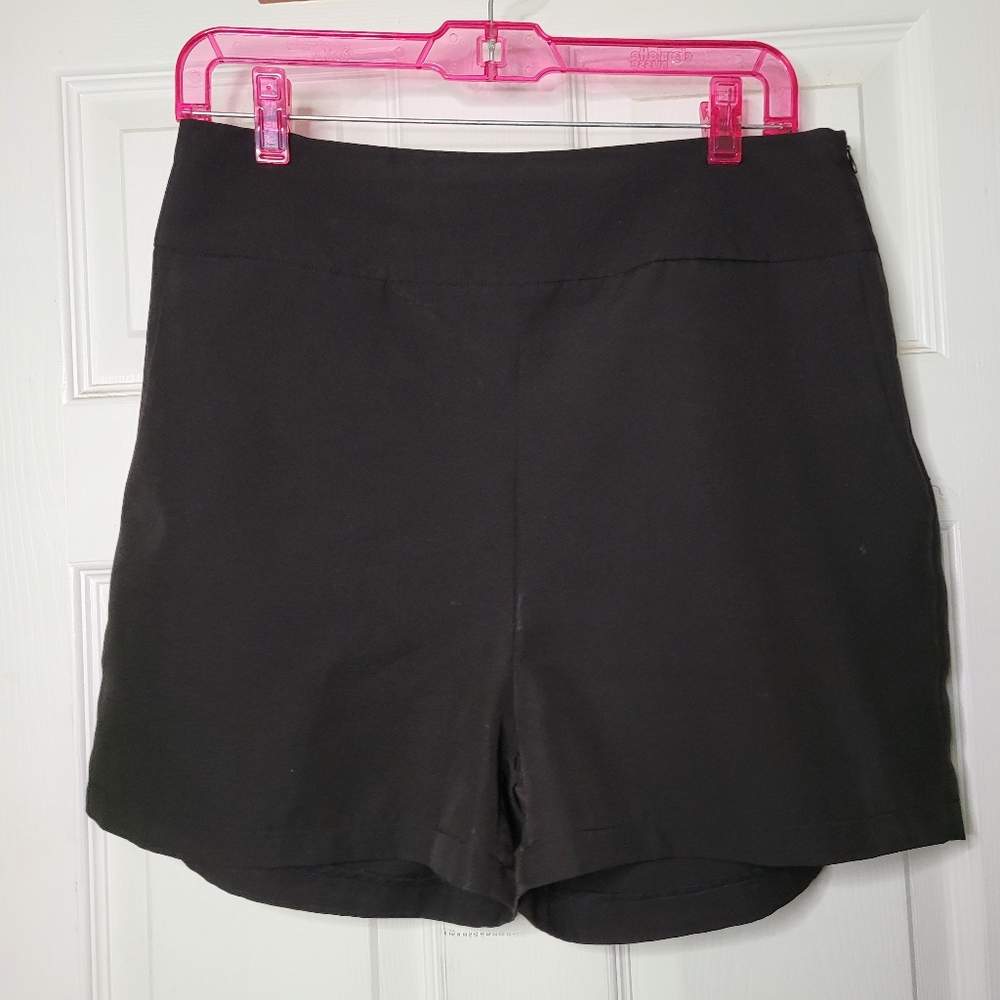Fashion nova black shorts
